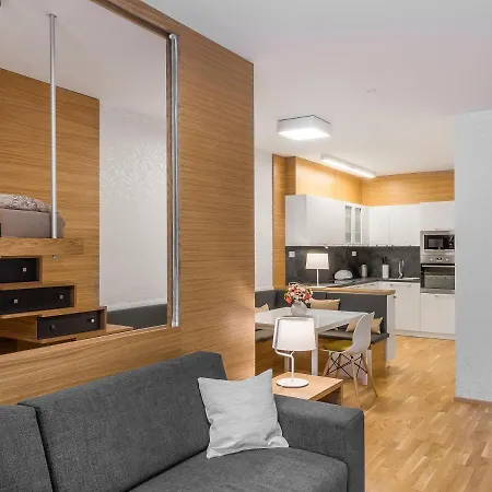Apartment And Medvedin *